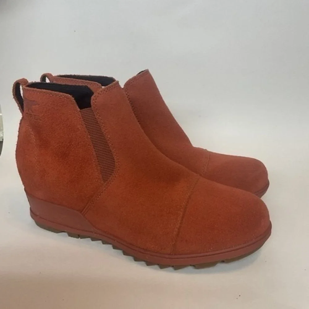 NWOB Sorel Evie Warp Red Hidden Wedge Ankle Boots Women 9.5 China  Suede/Leather